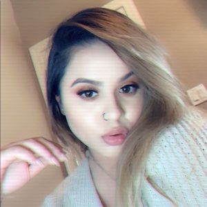 Meet your Posher, Destiny